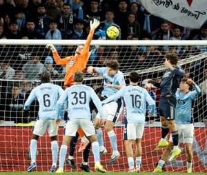 ¡RESCATA VALVERDE AL REAL MADRID ANTE EL CELTA, 2-1!