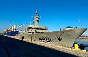 ¡LES LLEGA MÁS AYUDA! - A LOS CUBANOS