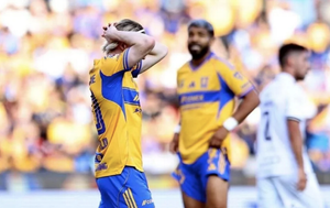 ¡ABURRIDOS Y ABUCHEADOS; TIGRES EMPATAN ANTE GALLOS BLANCOS!