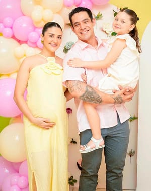 DULCE ESPERA PARA ARA ALHELÍ