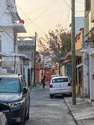 A PUNTA DE PEDRADAS!