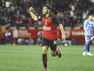 ¡XOLOS MUERDE A TIGRES QUE ESTÁ A LA BAJA! - EN LA FRONTERA