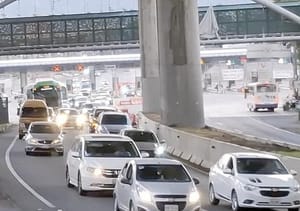 ¡SATURAN VACACIONISTAS LA MÉXICO-CUERNAVACA!