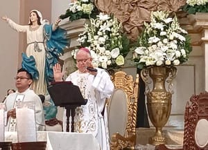 ¡HAY QUE CUIDARSE UNOS Y OTROS! - OBISPO DE VERACRUZ