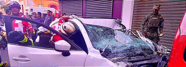 ¡CAOS Y PÁNICO EN EL CENTRO!