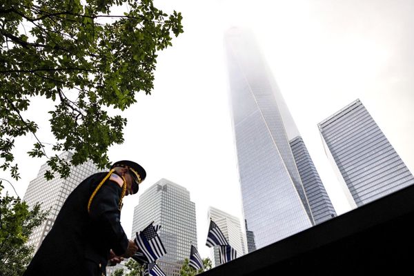 ¡CONMEMORAN EL 22 ANIVERSARIO DE LOS ATAQUES DEL 11-S!