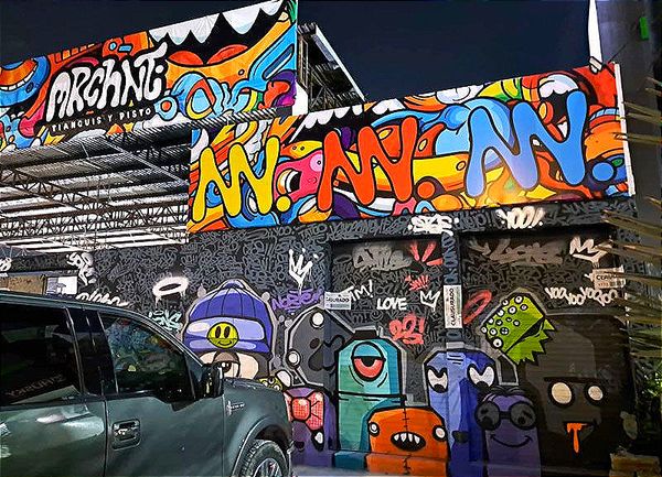 ¡LO CLAUSURAN POR PASARSE DE CALIENTES!