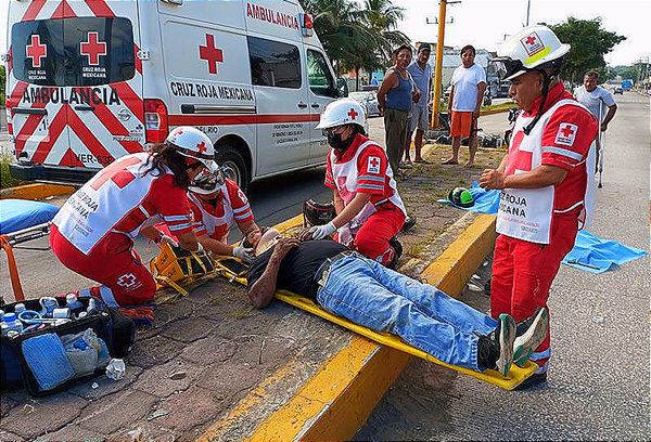 ¡UNA MUJER MUERTA Y UN HERIDO DEJA MOTOCICLETAZO!