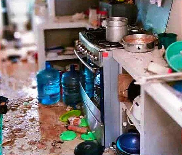 ¡JOVENES QUEMADOS AL EXPLOTAR CUARTITO  POR FUGA DE GAS!