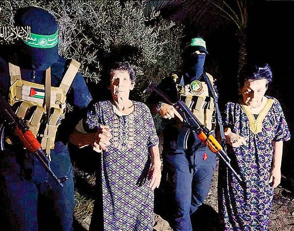 ¡ENTREGAN A DOS REHENES MAS! -SE QUEDAN CON LOS MARIDOS