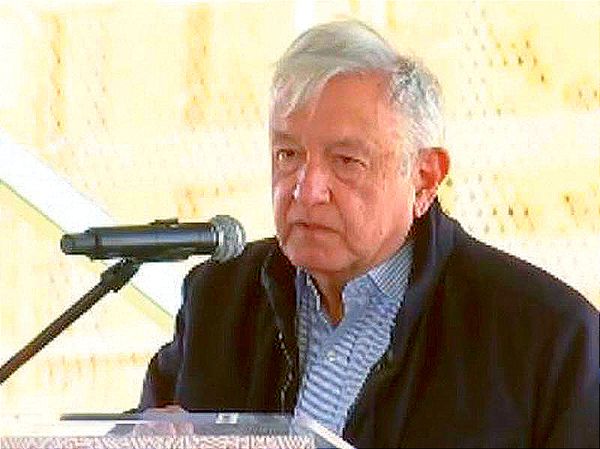 ¡ESTOY CONTENTO Y SATISFECHO, DICE AMLO! -Sobre las "Corcholatitas"