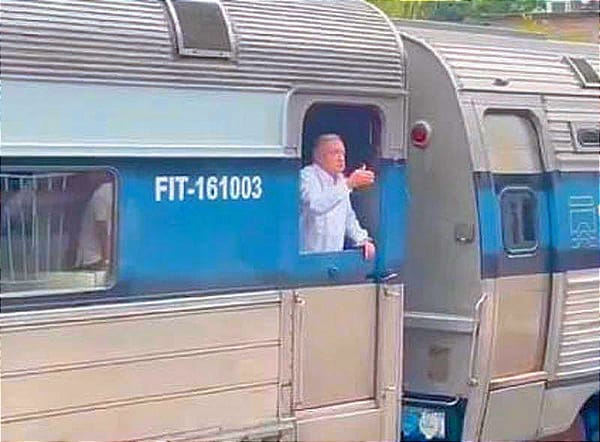 ¡PRESUME AMLO EL DECRETO PARA TRENES DE PASAJEROS! -Las Primeras Rutas Incluyen a México, Veracruz y Coatzacoalcos