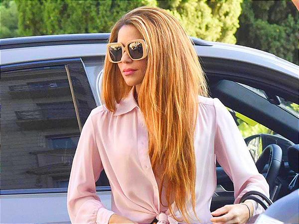 ¡SHAKIRA ENFRENTA 8 AÑOS DE CÁRCEL! -Por Fraude de 270 Millones en España