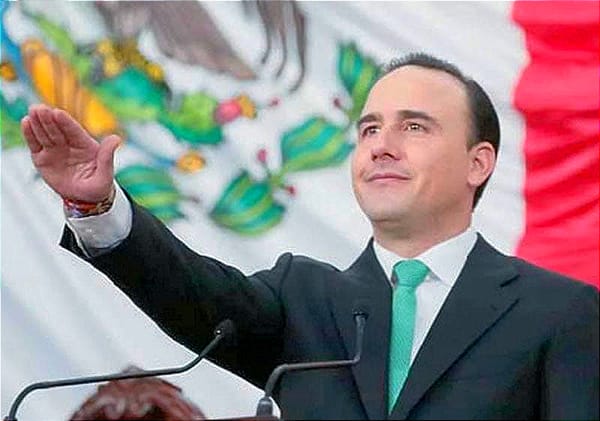 ¡MANOLO JIMÉNEZ RINDE PROTESTA COMO GOBERNADOR DE COAHUILA! -Tras Ganar con la Alianza PRI, PAN y PRD, dice Sera "el Gobierno más Ciudadano de la Historia"