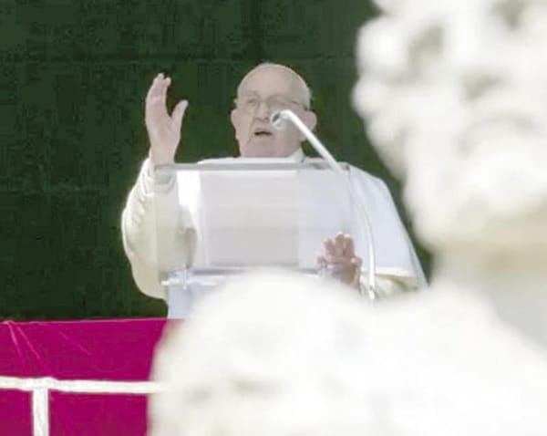 ¡EL PAPA FRANCISCO TIENE GRIPE Y CANCELA AUDIENCIA  CON DIÁCONOS DE ROMA!