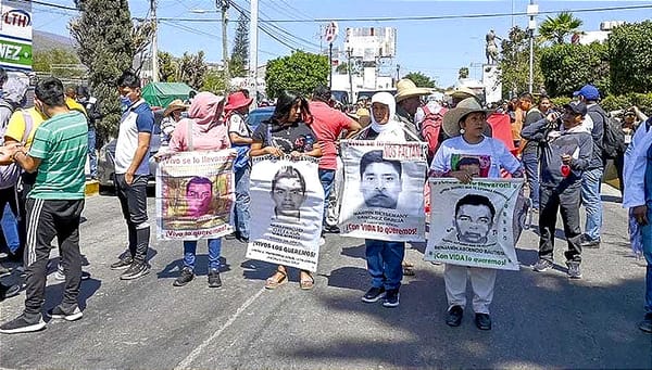 ¡"ESTAMOS ESPERANDO"!