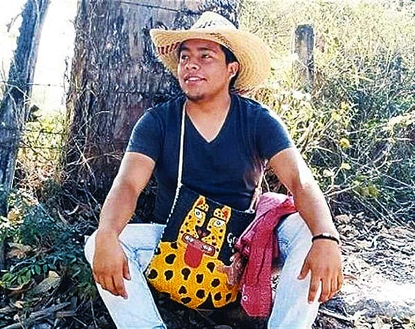 ¡INVESTIGA LA FGR MUERTE DEL NORMALISTA DE AYOTZINAPA! - *Y “DE MANERA URGENTE“