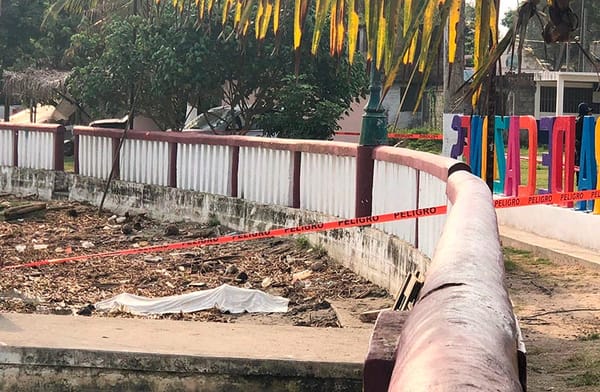 ¡AHOGADO EN CAZONES!