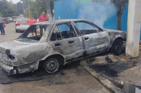 ¡TAXISTA PIERDE LA VIDA POR QUEMADURAS!