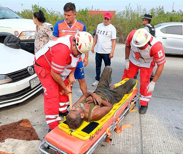 ¡SALEN VOLANDO EN EL BULEVAR PORTUARIO!