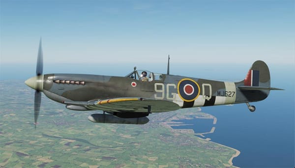 ¡AVIÓN SPITFIRE DE LA SEGUNDA GUERRA MUNDIAL SE ESTRELLA EN UN CAMPO DE INGLATERRA; MUERE EL PILOTO DE LA RFA!