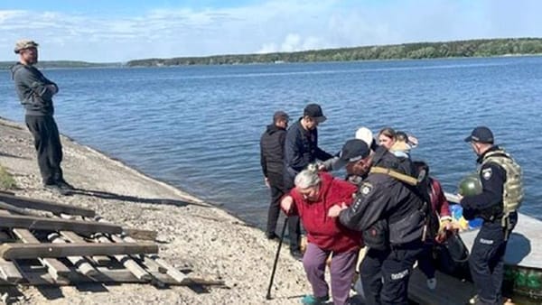 ¡TOMAN RUSOS CINCO PUEBLOS DE UCRANIA!