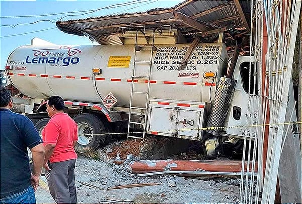 ¡SE METIÓ HASTA LA COCINA!