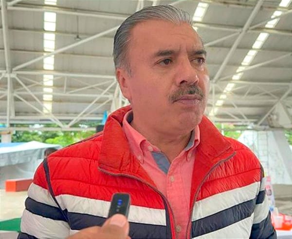 ¡QUE NUEVO SECRETARIO DE LA SEV TRABAJE  CON EL MAGISTERIO Y CON ESTUDIANTES!