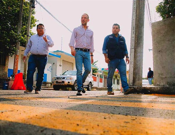 ¡ESTRENAN TRES CALLES EN BOCA DEL RÍO!