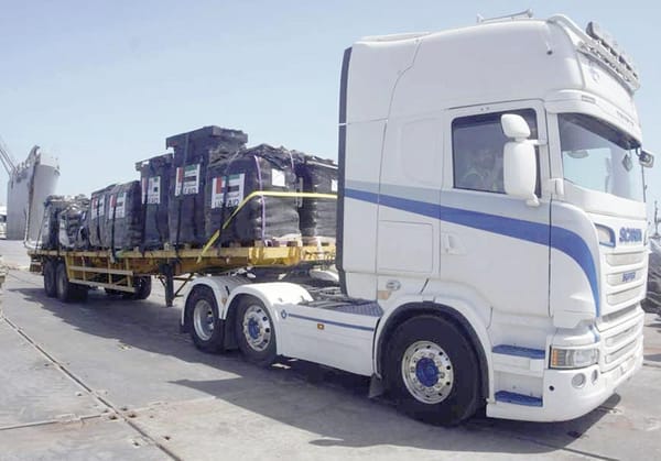 ¡LLEGA AYUDA HUMANITARIA A GAZA POR MUELLE CONSTRUIDO Y REPARADO POR EU!