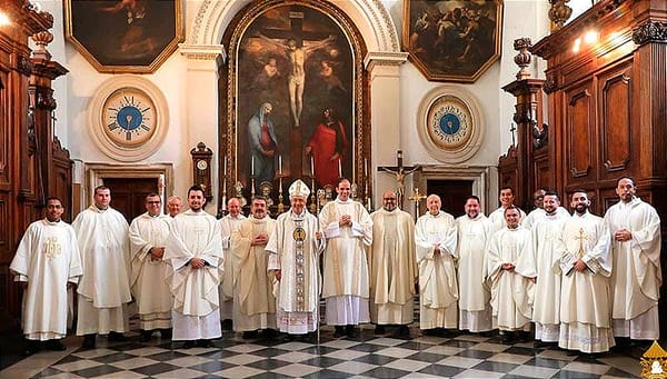 ¡“FICHAN” A LOS CURAS! - *Gobernación les pide todos sus datos para impartirles curso de “símbolos patrios"