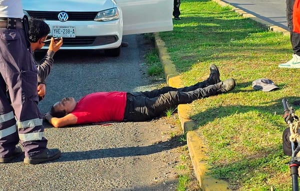 ¡CICLISTA ARROLLADO CERCA DEL PUENTE BICENTENARIO!