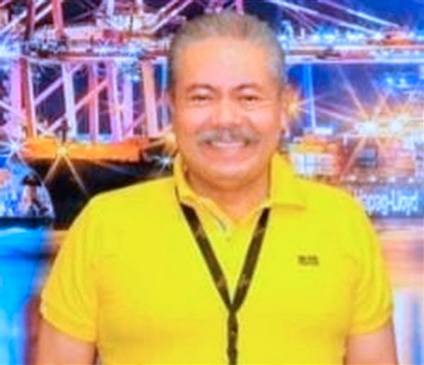 ¡RENUNCIAN AL ADMINISTRADOR!