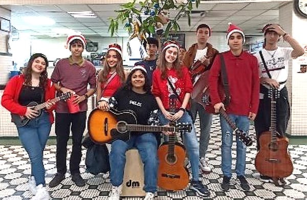 ¡Y COMENZÓ LA RAMA! - * La tradición nació en el Sotavento