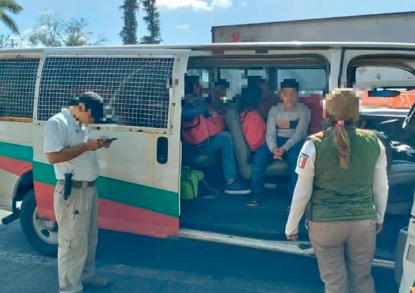 ¡TRÁMITES GRATIS A DEPORTADOS!