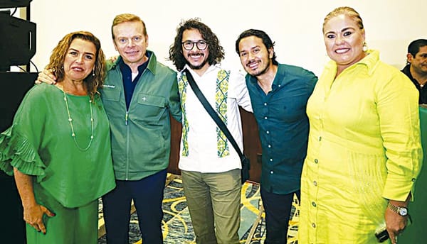 ¡PROTESTA LIZZETTE COMO COORDINADORA!