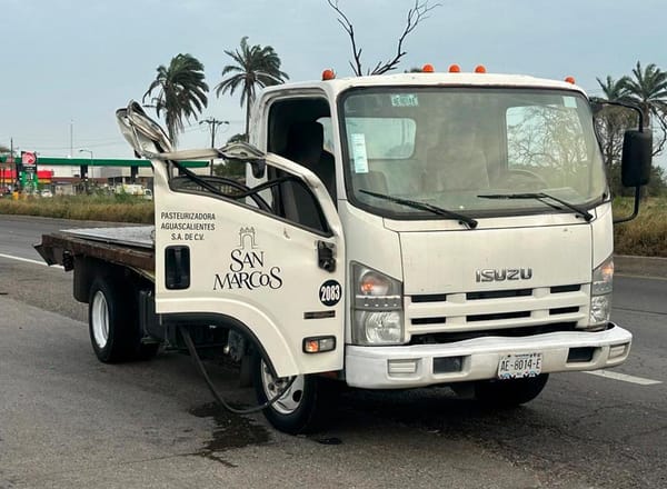 ¡CARAMBOLAZO EN LA CARRETERA!