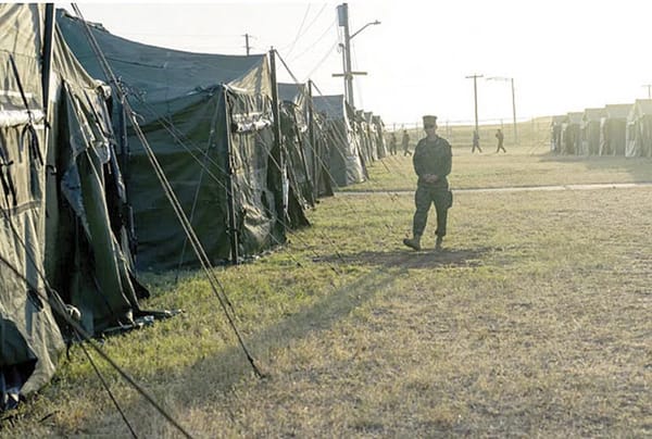 ¡DEPORTAN DESDE GUANTÁNAMO A LOS MIGRANTES VENEZOLANOS!