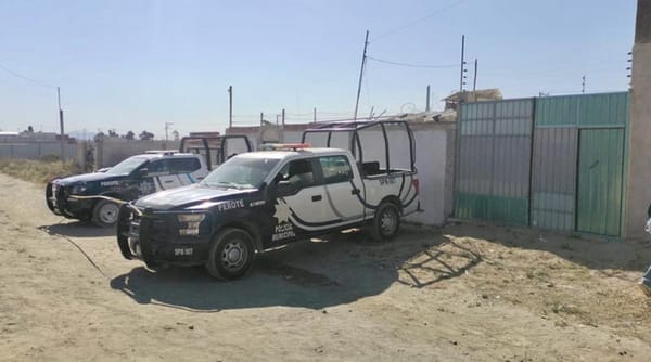 ¡TRES EJECUTADOS EN PEROTE! - UNA CUARTA PERSONA SOBREVIVIO AL ATAQUE ARMADO EN UN TALLER DE MOTOS