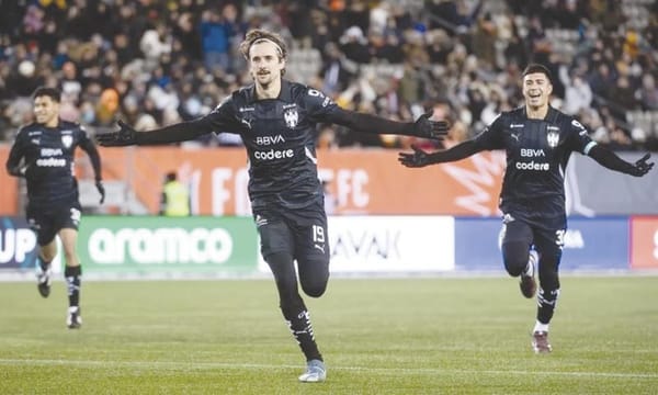 ¡CON GOLAZOS, RAYADOS VENCE AL FORGE EN DEBUT EN LA CONCACAF!