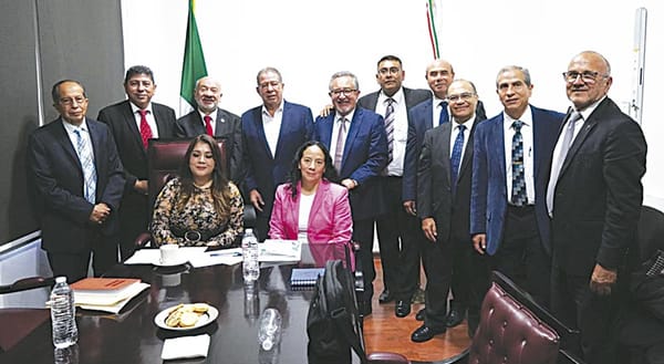 ¡CUMBRE DE LA IGLESIA DE JESUCRISTO DE LOS SANTOS DE LOS ÚLTIMOS DÍAS CON POZOS!