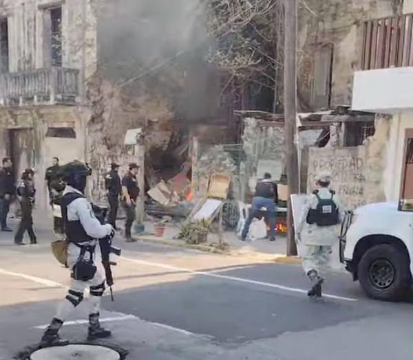 ¡MEGA-OPERATIVO EN EL CENTRO HISTÓRICO! - RUDEZA INNECESARIA