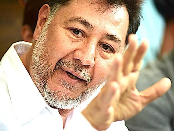 ¡NOROÑA DEFIENDE A CHIKY-YUNES! - *No intentarán convencer a Nahle, "santas pascuas", le manda a decir el presidente del Senado