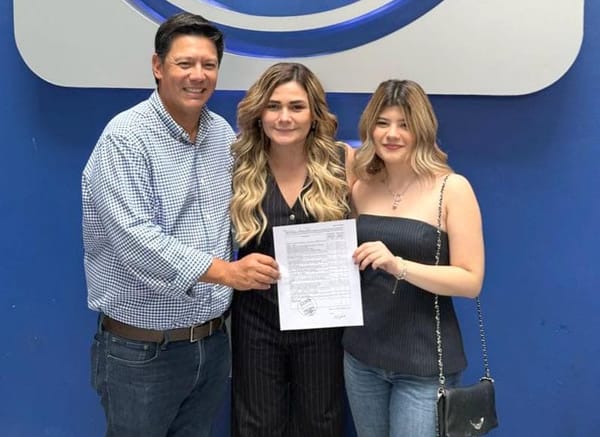 ¡Y MARYJOSE POR BOCA DEL RÍO! - * “Yo soy panista, mi trabajo está más que claro”