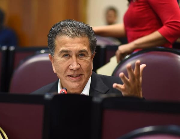 ¡QUITAN A LA TROPA! - PARA CUIDAR LA FRONTERA DE TRUMP