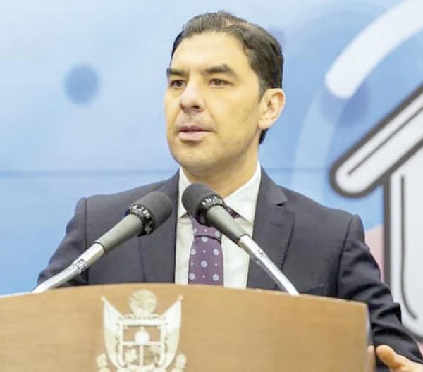 ¡ROBERTO MORENO RENUNCIA COMO SECRETARIO TÉCNICO DEL SISTEMA NACIONAL ANTICORRUPCIÓN!