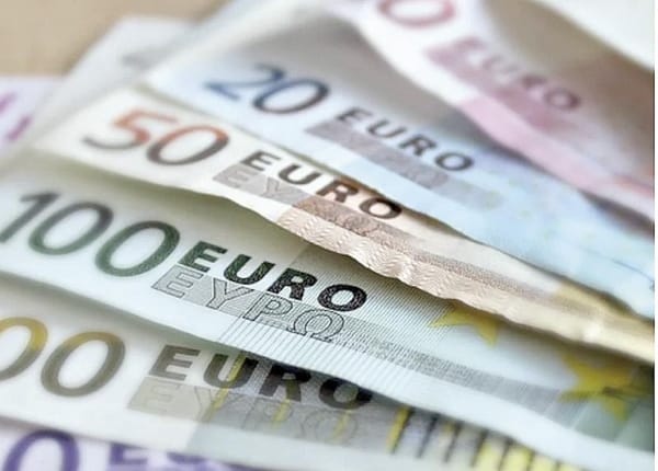 ¡ARANCELES DE TRUMP PROVOCAN CAÍDA DE CRIPTOMONEDAS; BITCOIN CAE POR DEBAJO DE 100 MIL DÓLARES!