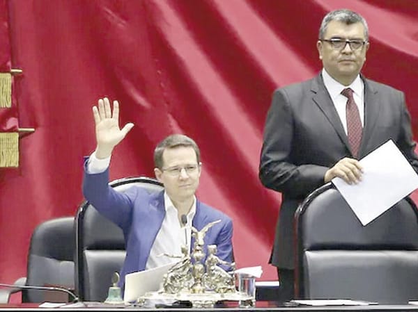 ¡“CON REFORMA AL INFONAVIT DISPONDRÁN DE TU DINERO”!