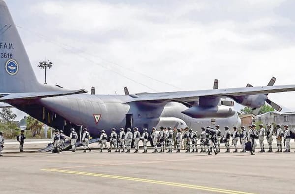 ¡EJÉRCITO GARANTIZA BLINDAJE AL 100% DEL ESPACIO AÉREO!