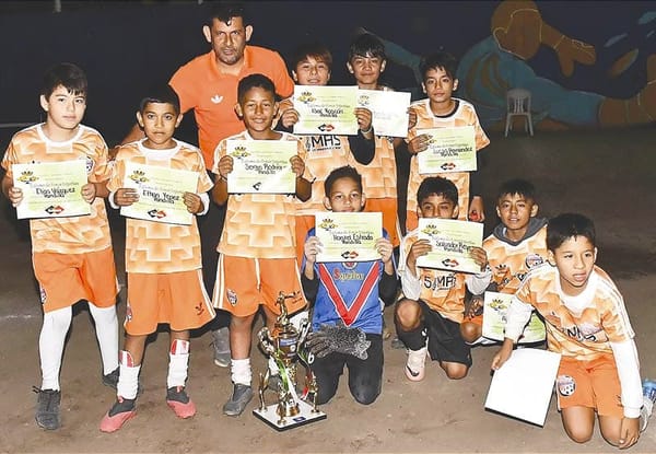 ¡LA PANDILLA SE APUNTA DOBLE TÍTULO!